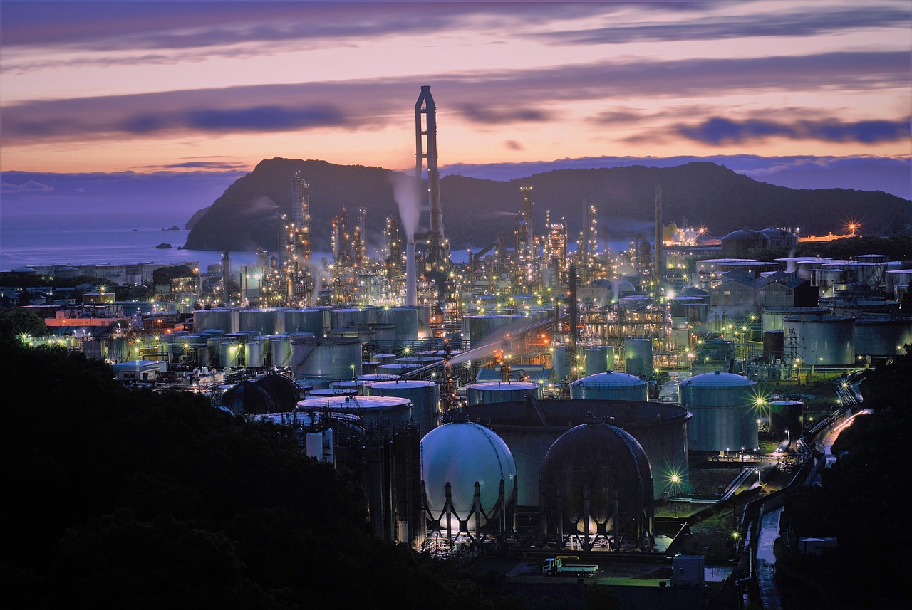 refinery_view